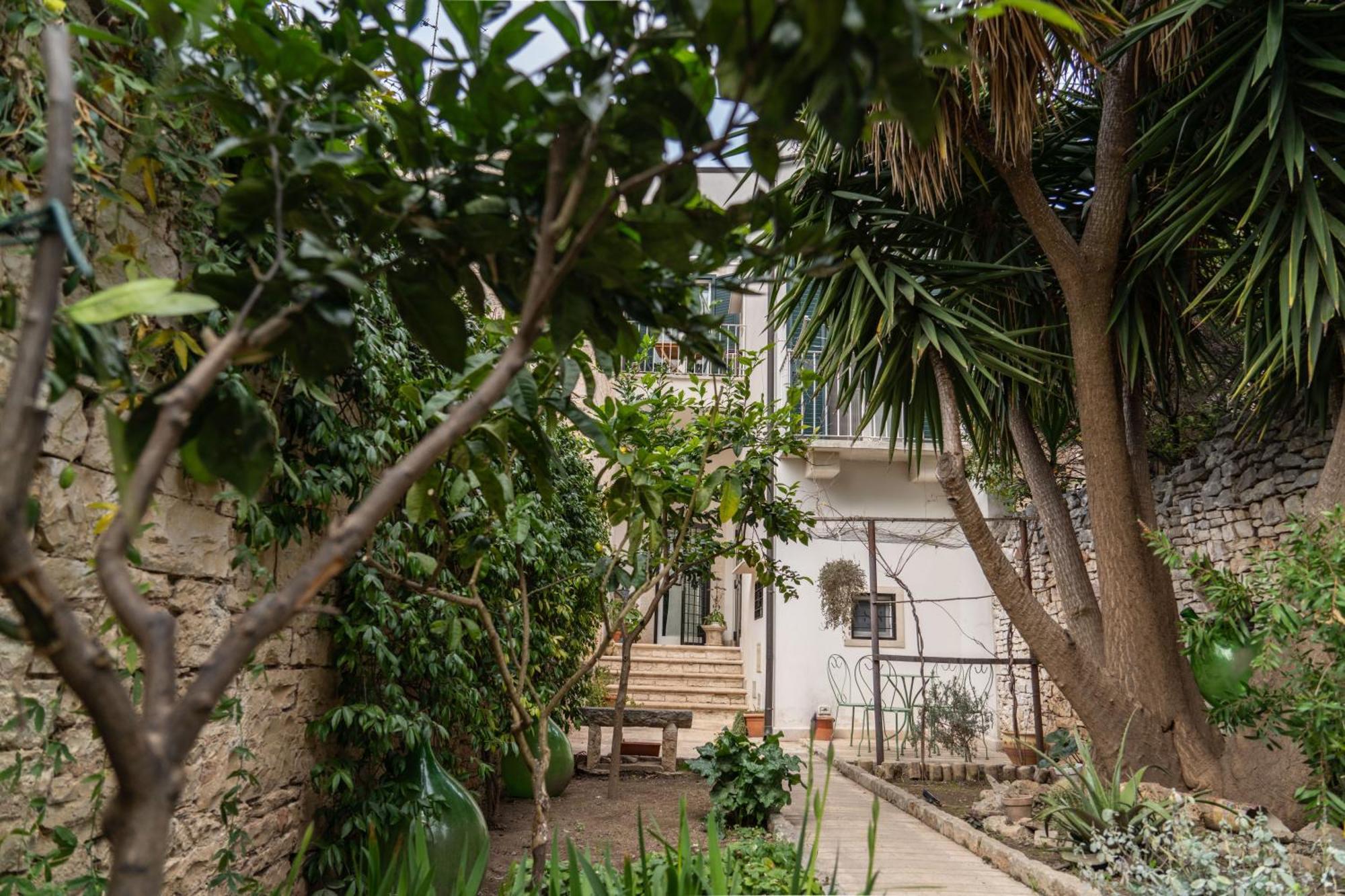 Casa Vacanze Alisei Terlizzi Ngoại thất bức ảnh